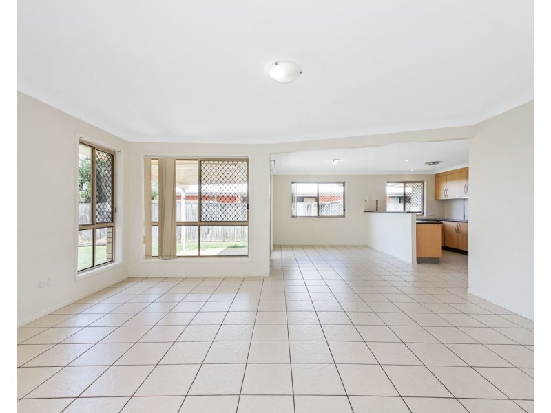 4 McNab Close, Wellington Point QLD 4160