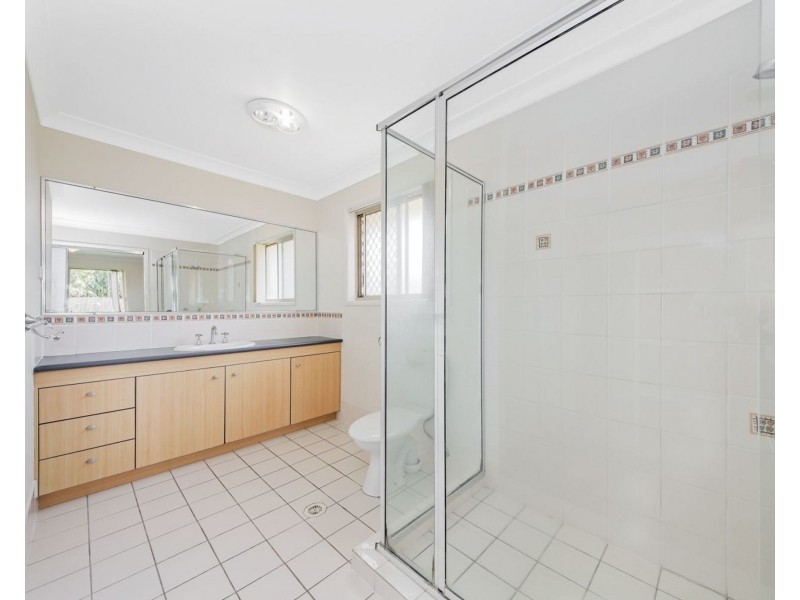 4 McNab Close, Wellington Point QLD 4160