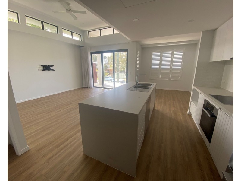 3/52-54 Dickens St, Norman Park QLD 4170