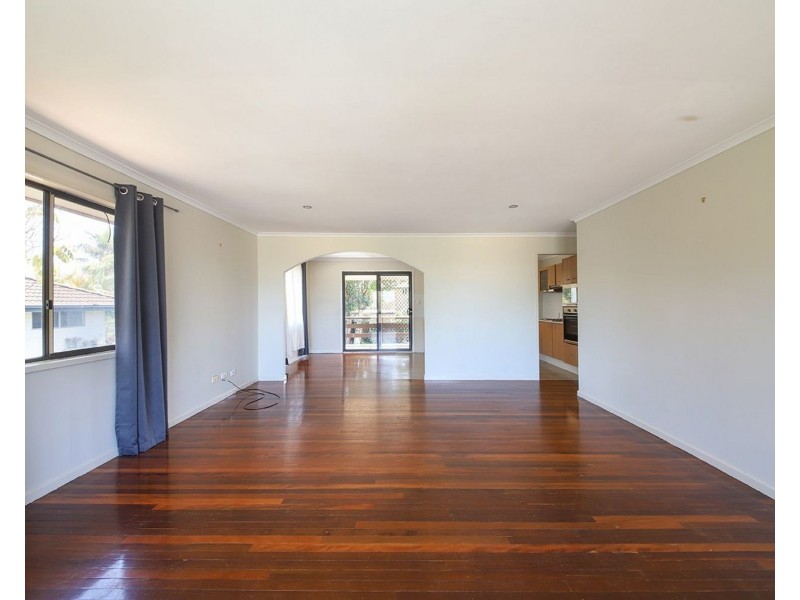 7 Robtrish Street, Manly West QLD 4179