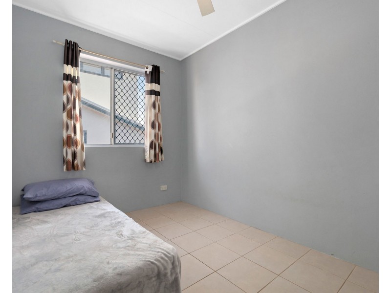 2/67 Thomas Street, Greenslopes QLD 4120