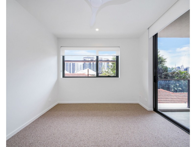 12/8 Amersham Street, West End QLD 4101