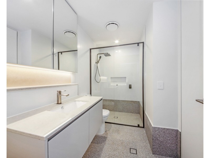 12/8 Amersham Street, West End QLD 4101