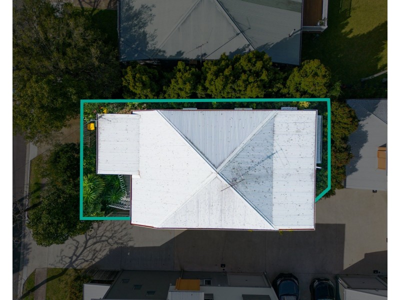 45A Burlington Street, Holland Park QLD 4121