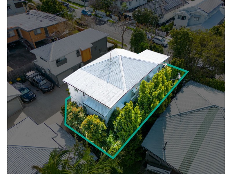 45A Burlington Street, Holland Park QLD 4121