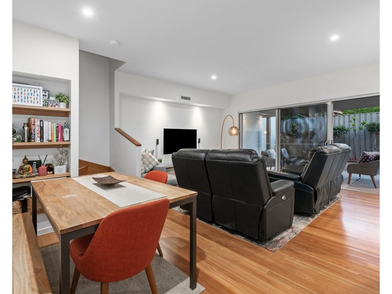 13A Birdwood Street, Coorparoo QLD 4151