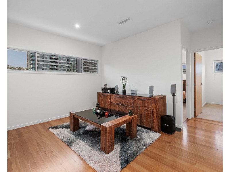 13A Birdwood Street, Coorparoo QLD 4151