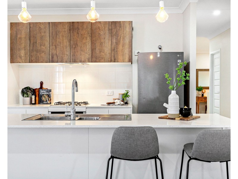 65 Cowie Street, Deebing Heights QLD 4306