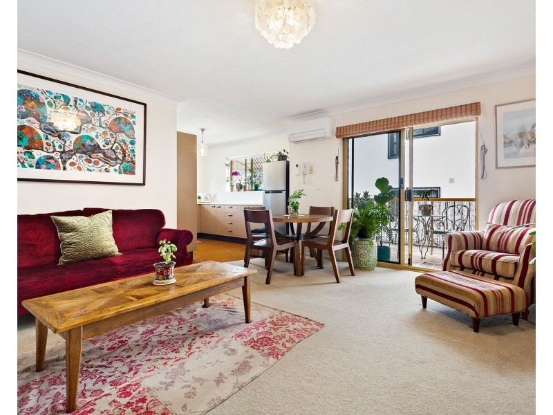 1/11 Sankey Street, Carina QLD 4152