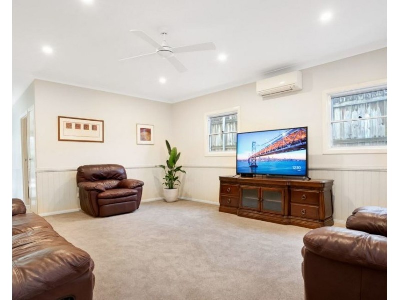 40 Macaulay Street, Coorparoo QLD 4151