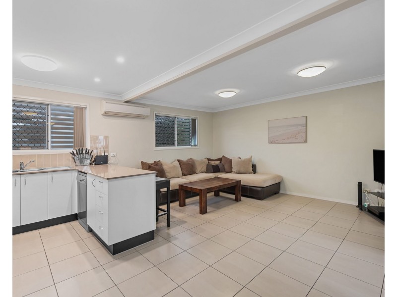 2/4-6 East Street, Camp Hill QLD 4152