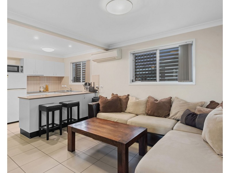 2/4-6 East Street, Camp Hill QLD 4152
