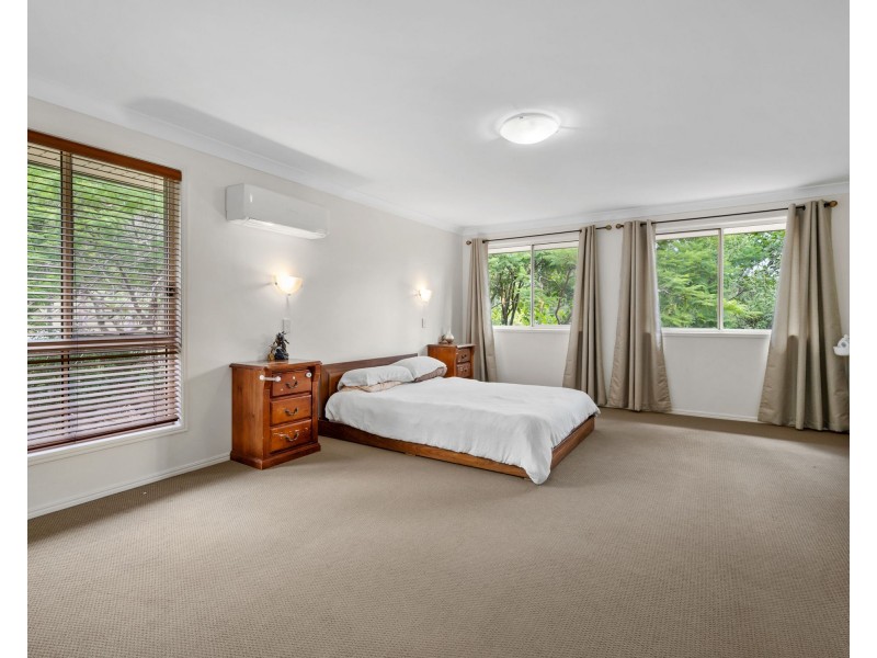 2-4 Lee Court, Bahrs Scrub QLD 4207