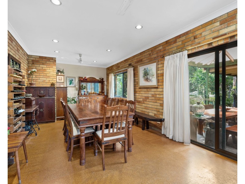 2-4 Lee Court, Bahrs Scrub QLD 4207