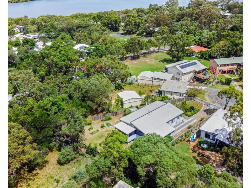 10 Alistair Court, Macleay Island QLD 4184