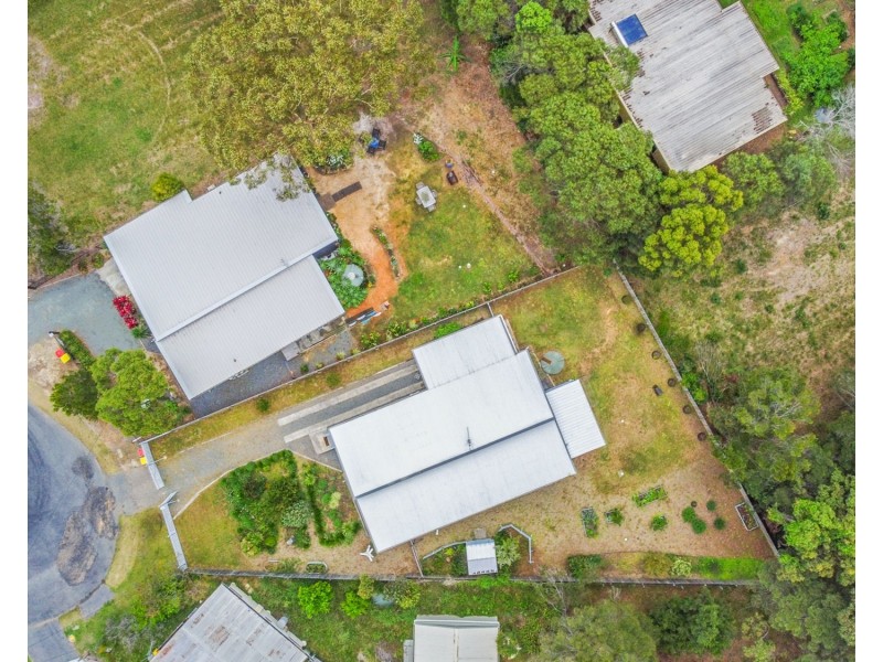 10 Alistair Court, Macleay Island QLD 4184