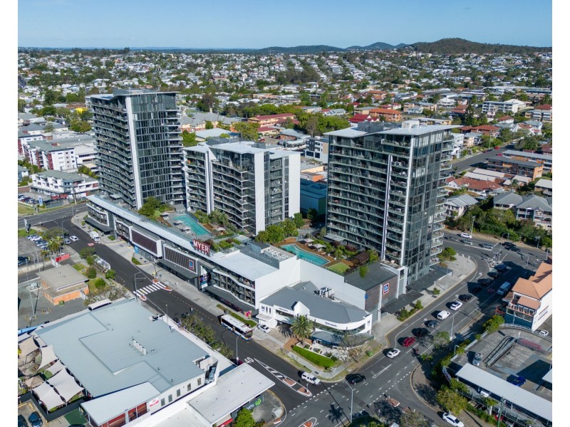 10606/300 Old Cleveland Road, Coorparoo QLD 4151