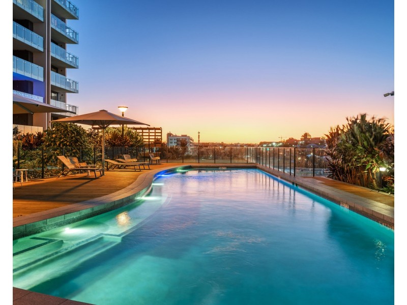 10606/300 Old Cleveland Road, Coorparoo QLD 4151