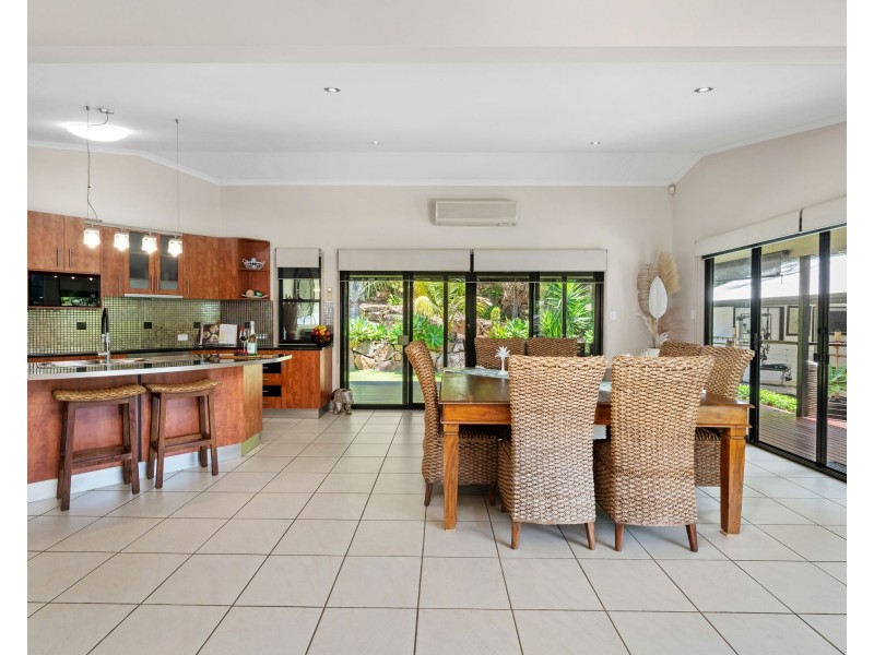 28-30 Dane Court, Shailer Park QLD 4128