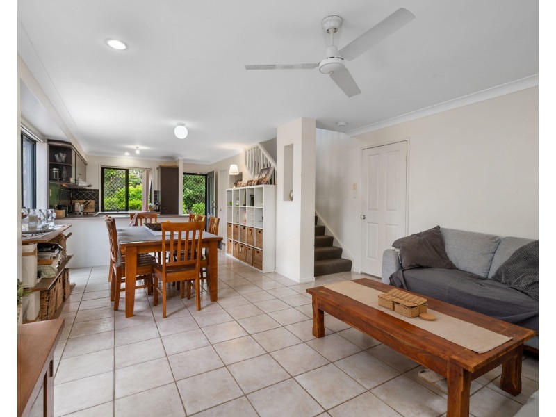 9/7 Nev Close, Wishart QLD 4122