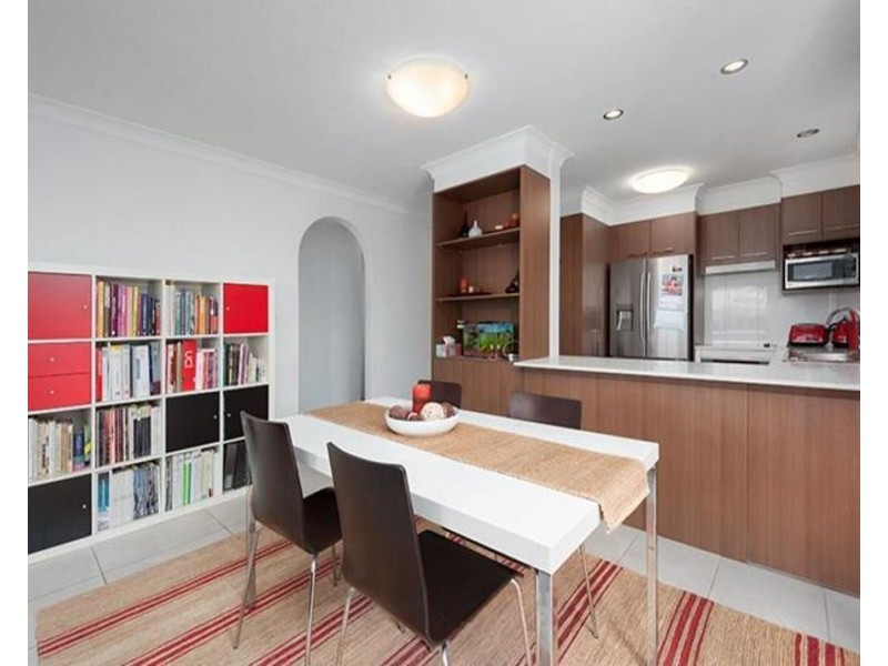 4/14 Sinclair Street, East Brisbane QLD 4169