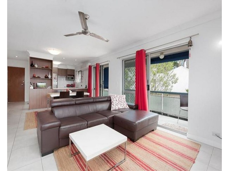 4/14 Sinclair Street, East Brisbane QLD 4169