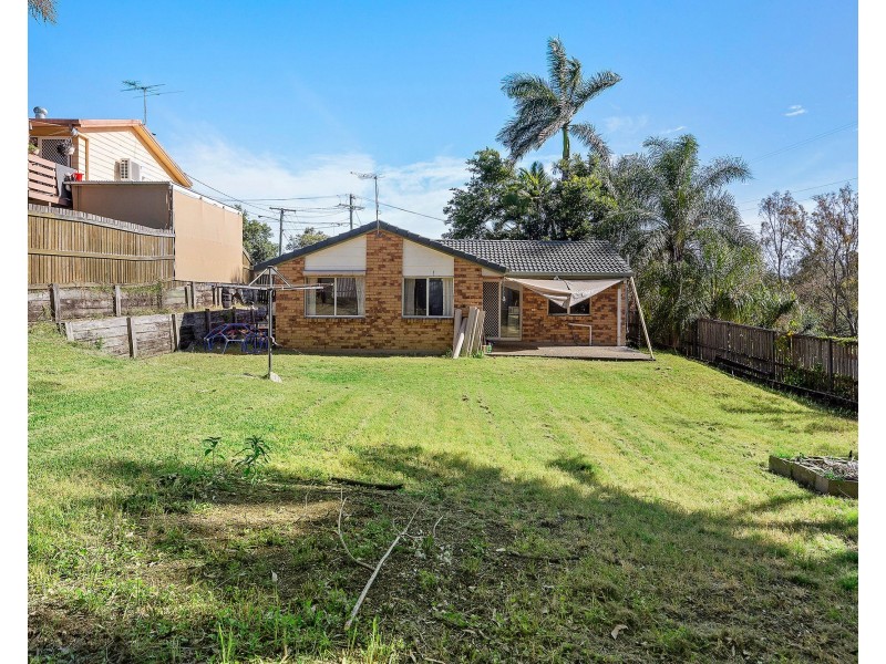 47 Mary Street, Bundamba QLD 4304
