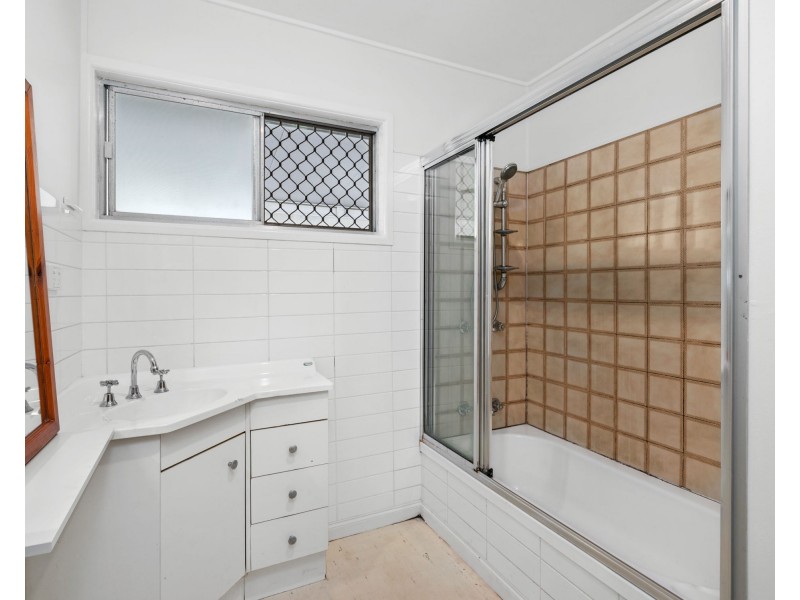 143 Wagensveldt Street, Slacks Creek QLD 4127