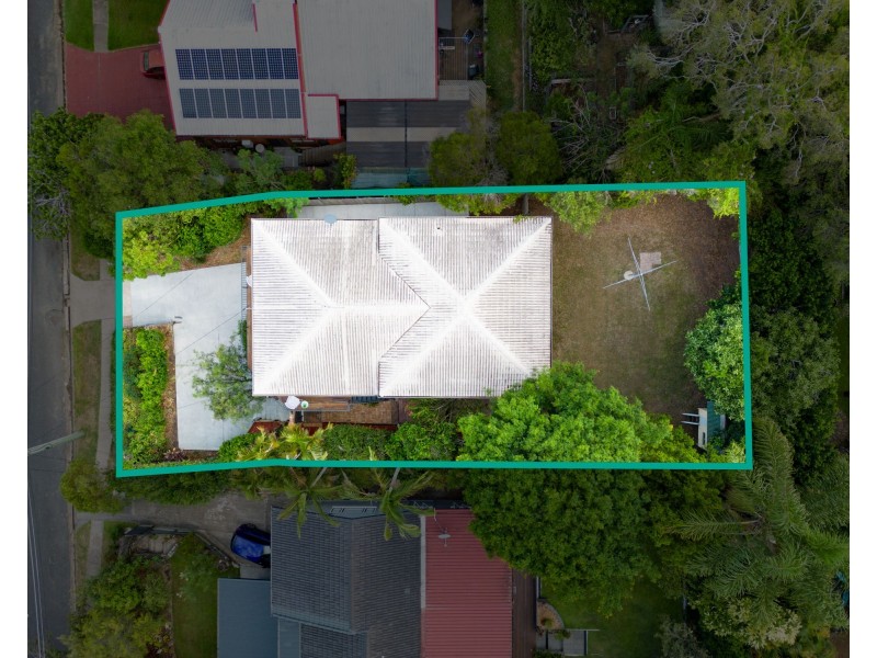 1654 Creek Road, Carina QLD 4152