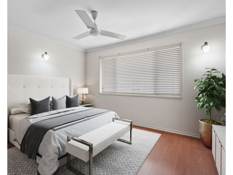 27 Kenora Street, Mansfield QLD 4122