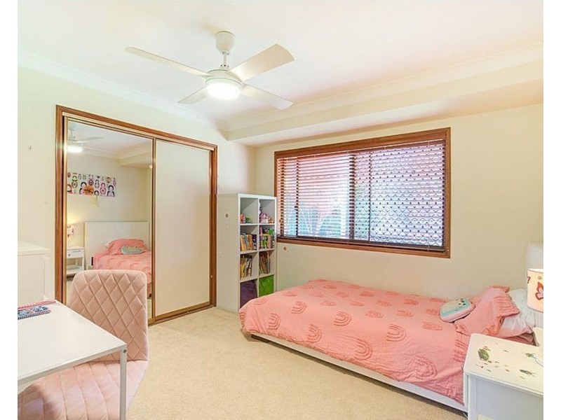 80 Cadogan Street, Carindale QLD 4152