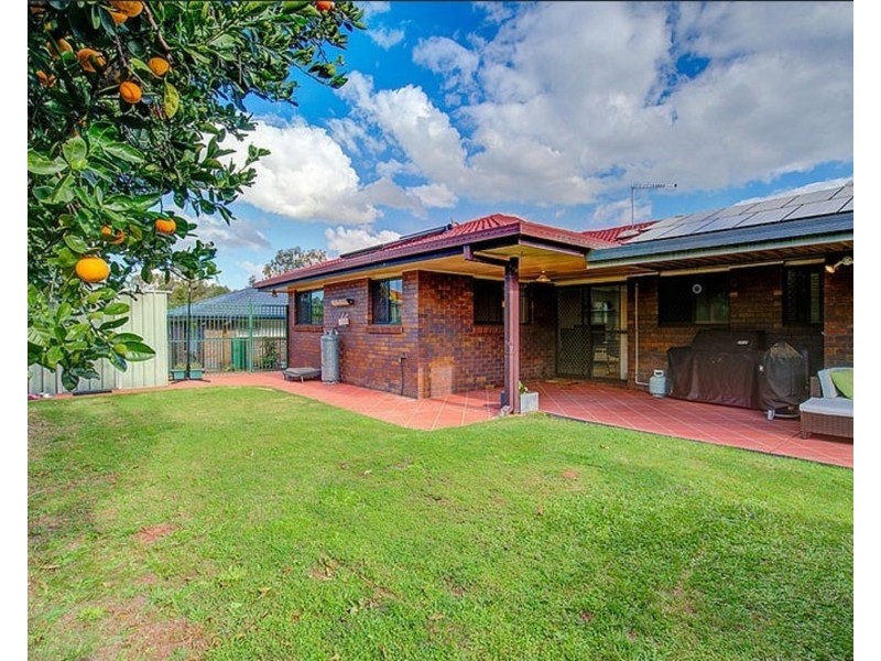 80 Cadogan Street, Carindale QLD 4152