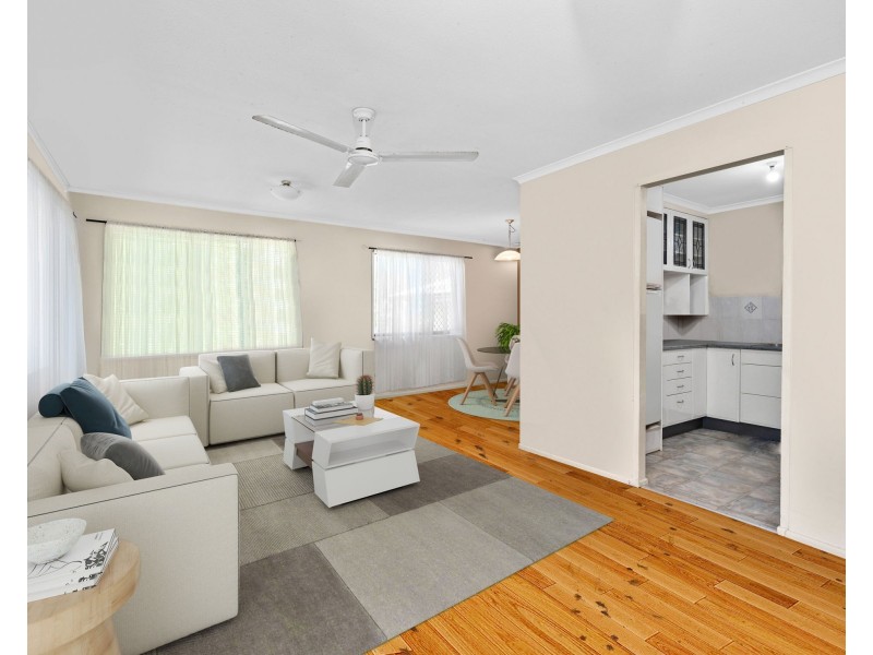68 Aquarius Drive, Kingston QLD 4114