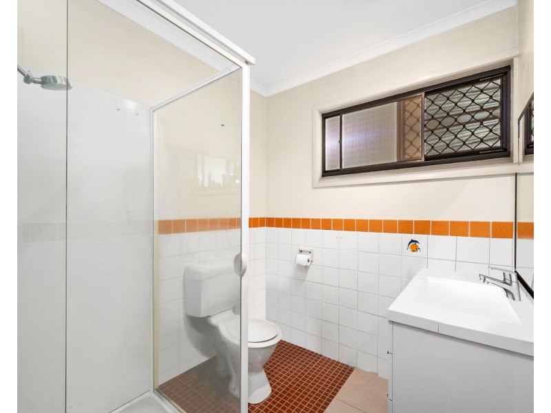 68 Aquarius Drive, Kingston QLD 4114