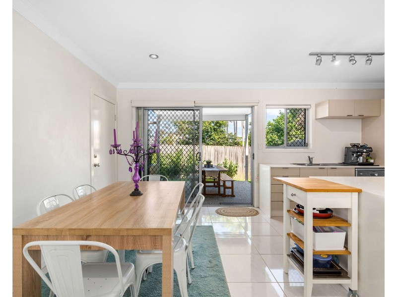 17/200 Meadowlands Road, Carina QLD 4152