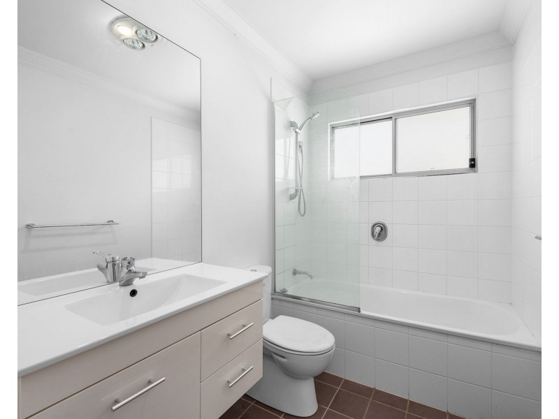 17/200 Meadowlands Road, Carina QLD 4152