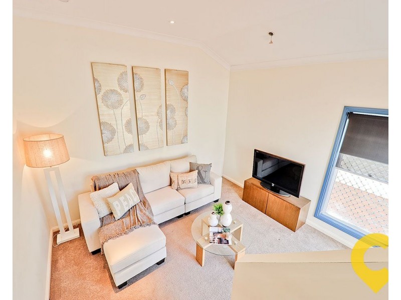 19 Water Street, Red Hill QLD 4059