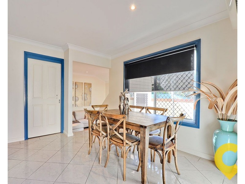 19 Water Street, Red Hill QLD 4059
