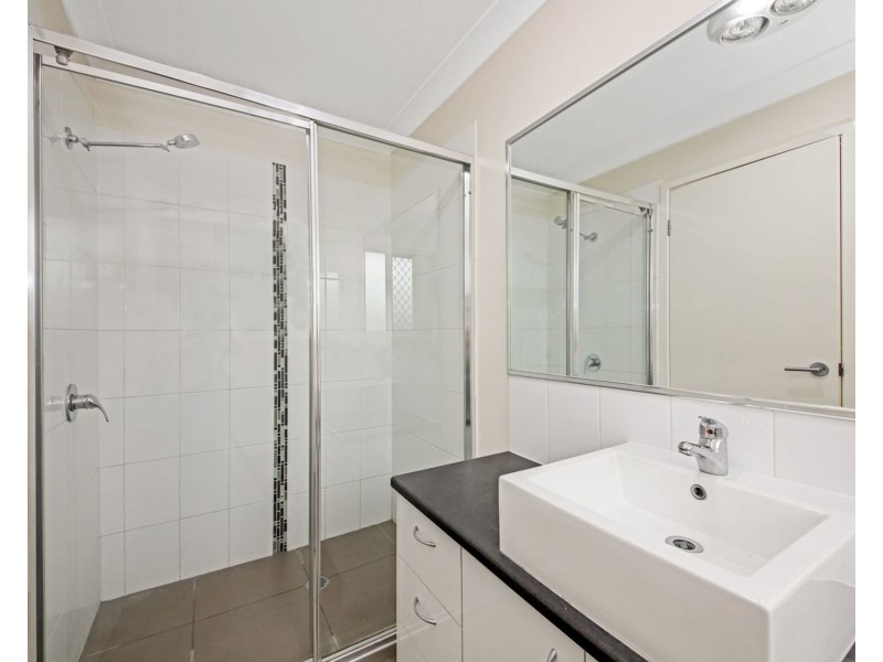 1/2145 Wynnum Rd, Wynnum QLD 4178