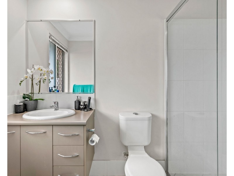 5 Harpullia Close, Victoria Point QLD 4165