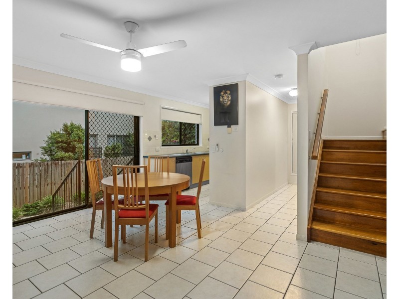 2/24 Herbertson Road, Carina Heights QLD 4152