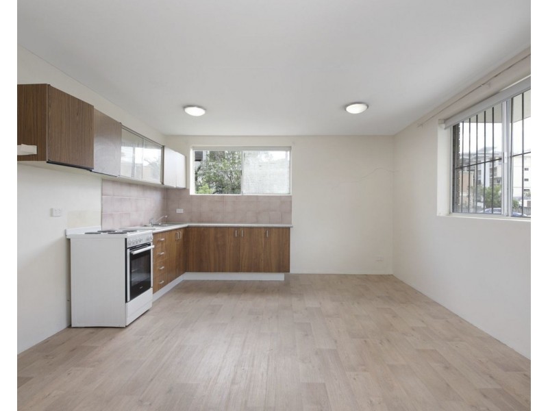 4/9 Hows Road, Nundah QLD 4012