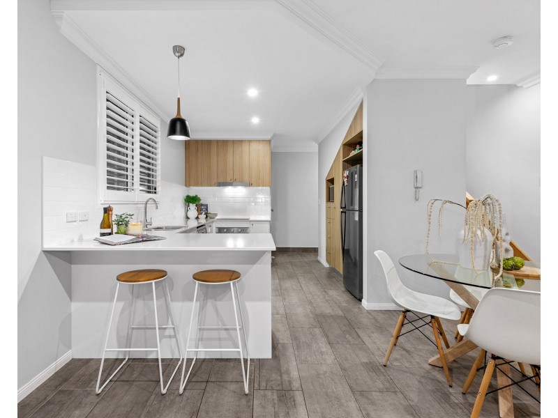 4/9 Blackfriars Drive, Carina QLD 4152