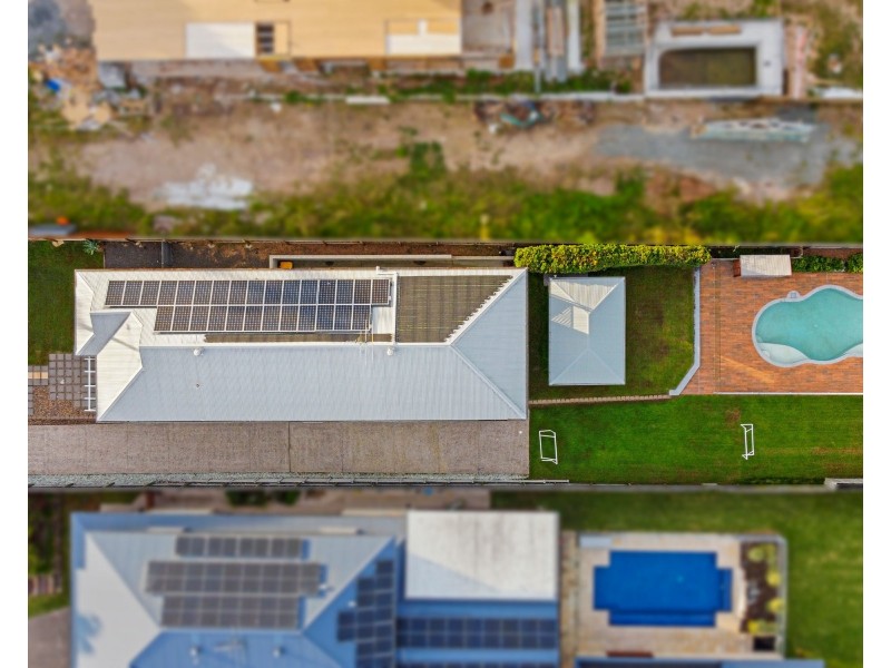 10 Olinda Street, Carina QLD 4152