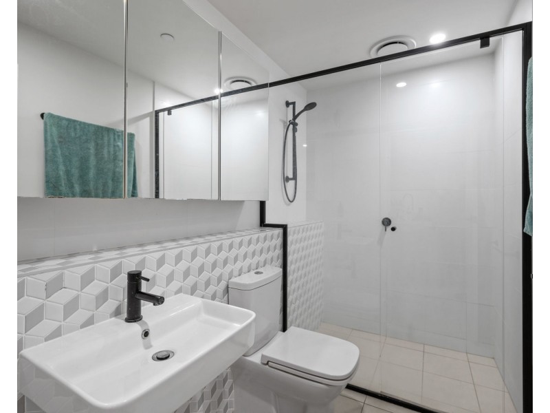 512/62 Logan Road, Woolloongabba QLD 4102