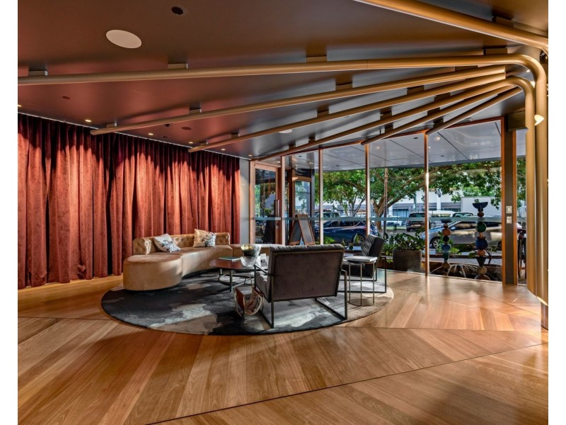 512/62 Logan Road, Woolloongabba QLD 4102