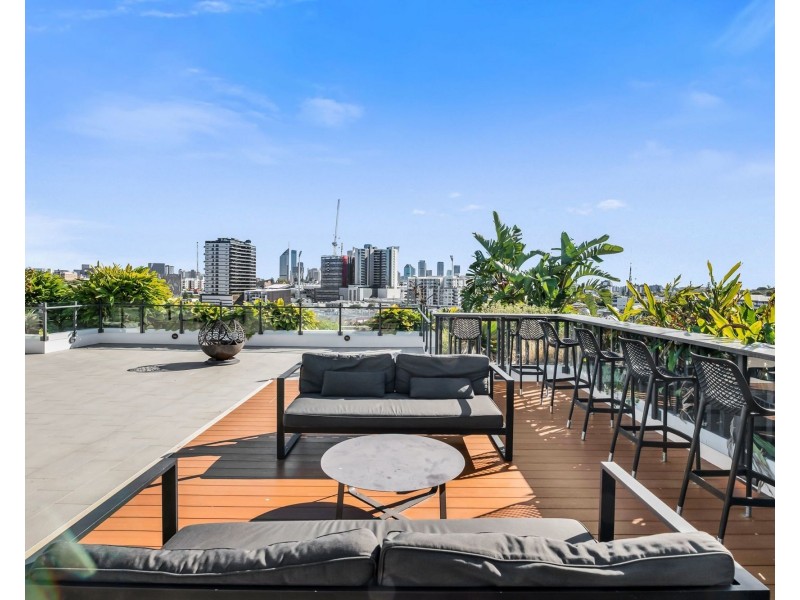 113/8 Holden Street, Woolloongabba QLD 4102