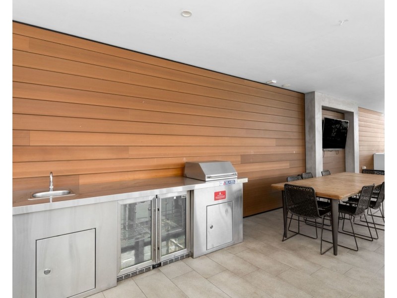 113/8 Holden Street, Woolloongabba QLD 4102