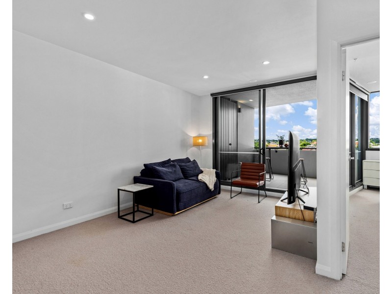 10809/300 Old Cleveland Road, Coorparoo QLD 4151