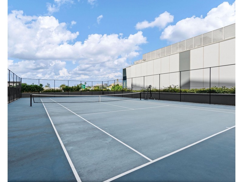 10809/300 Old Cleveland Road, Coorparoo QLD 4151